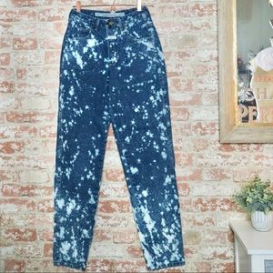 Custom Bleached Vintage MFG Mom Jeans | Medium Wash